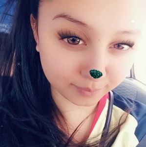 Meet your Posher, Iveth